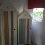Madera Y Mar Isla